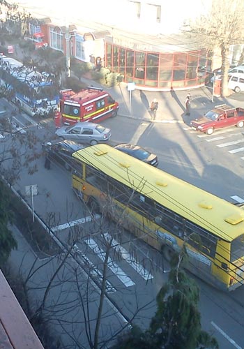 Accident - strada Victoriei (c) cititorii in actiune
